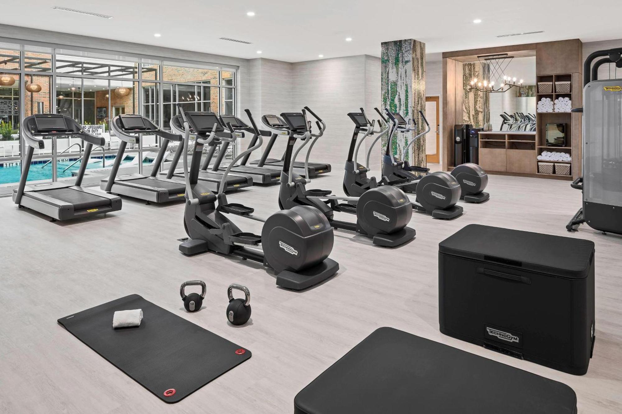 Residence Inn By Marriott Greenville Downtown Экстерьер фото